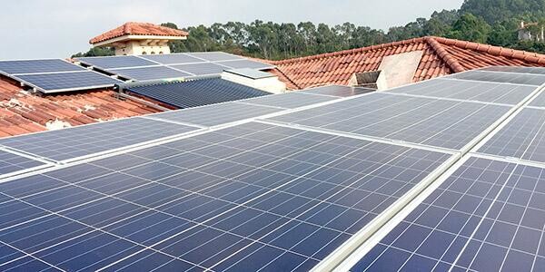 ultimo caso aziendale circa Sistema solare della produzione di energia di PV del tetto di Huizhou 30KW